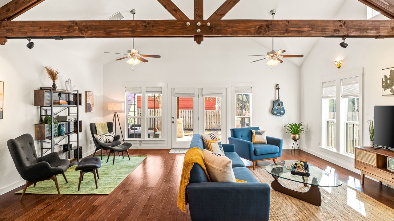 Photo of Livingroom in Dripping Springs