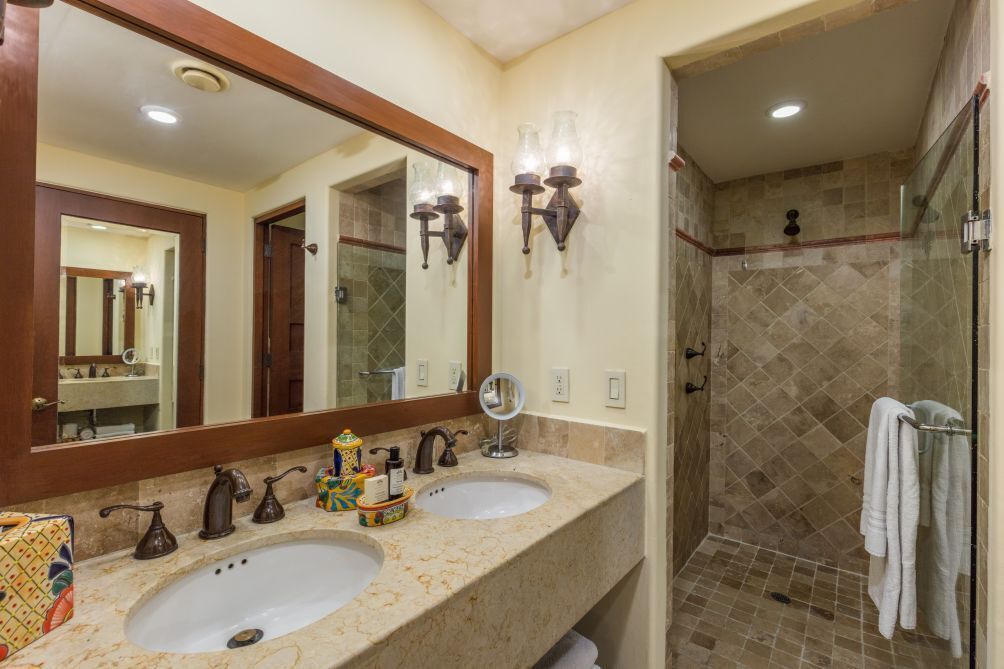 Photo of Bathroom in Cabo San Lucas