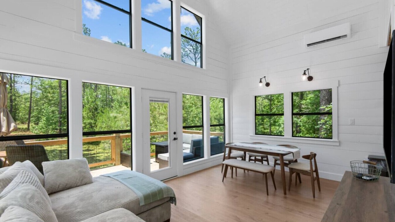 Photo of Livingroom in Brookeland
