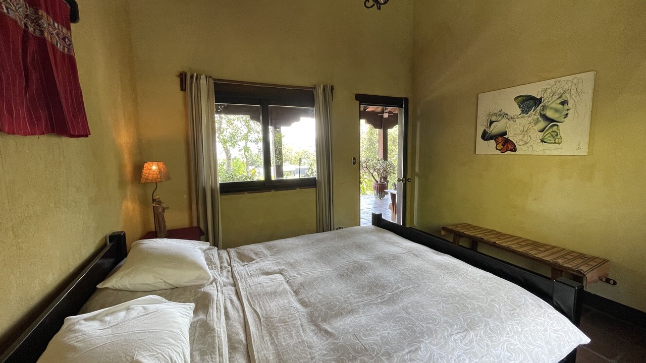 Photo of Bedroom in Santa Cruz La Laguna