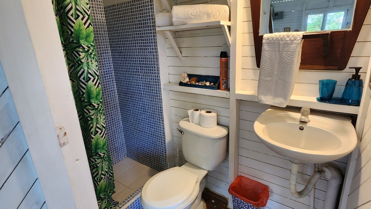 Photo of Bathroom in Rio Dulce