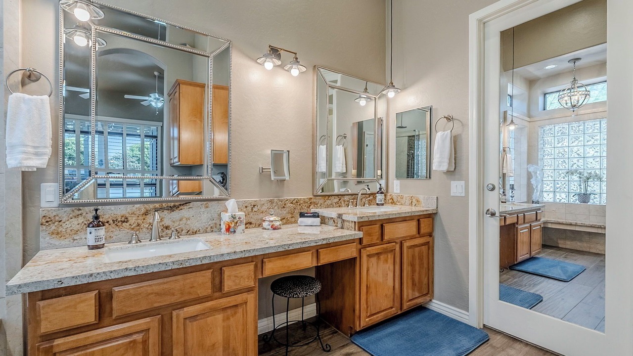 Photo of Bathroom in Glen Eagle