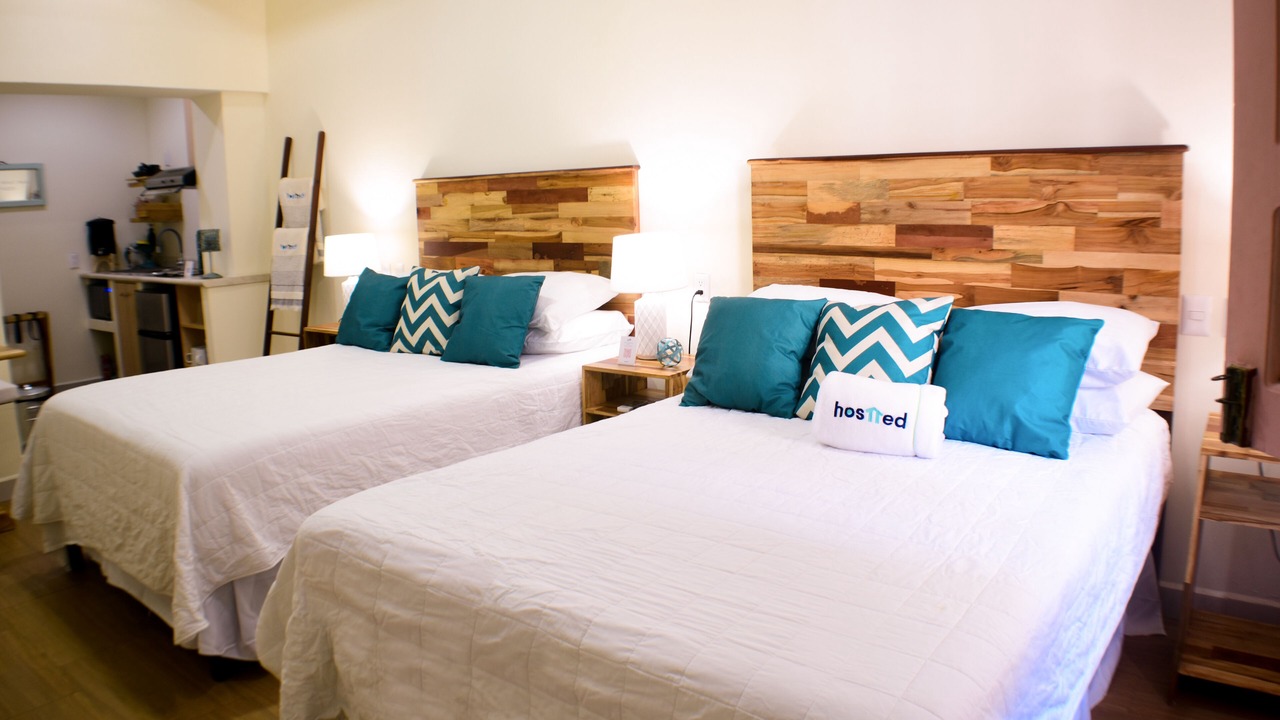 Photo of Bedroom in Flores