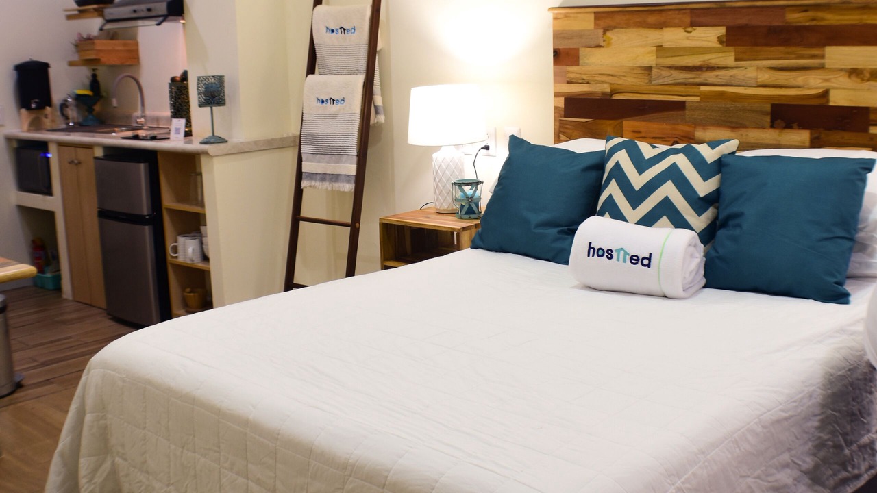 Photo of Bedroom in Flores