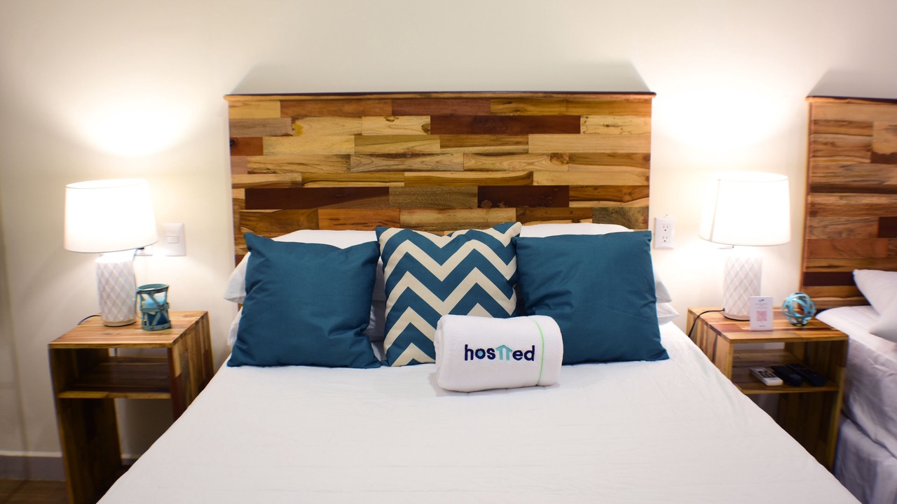 Photo of Bedroom in Flores