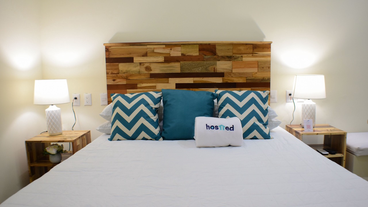 Photo of Bedroom in Flores