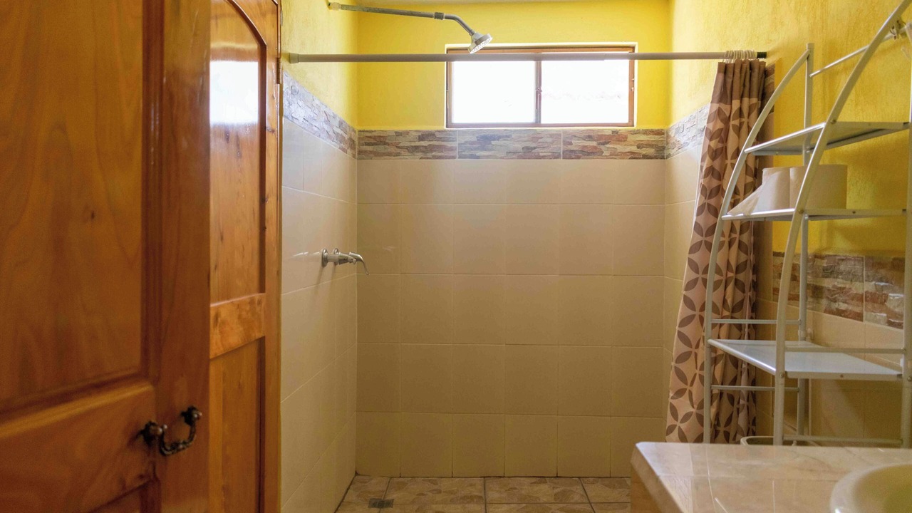 Photo of Bathroom in Panajachel