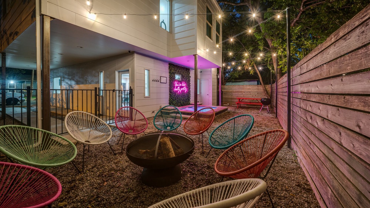 Photo of Patio Balcony in Holly