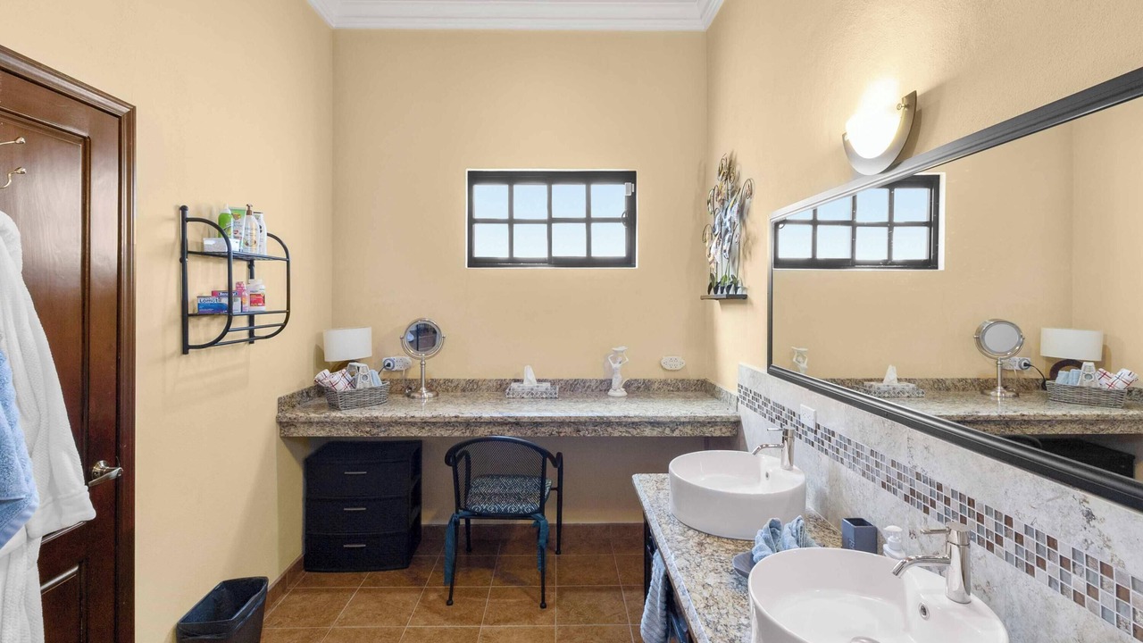 Photo of Bathroom in El Centenario