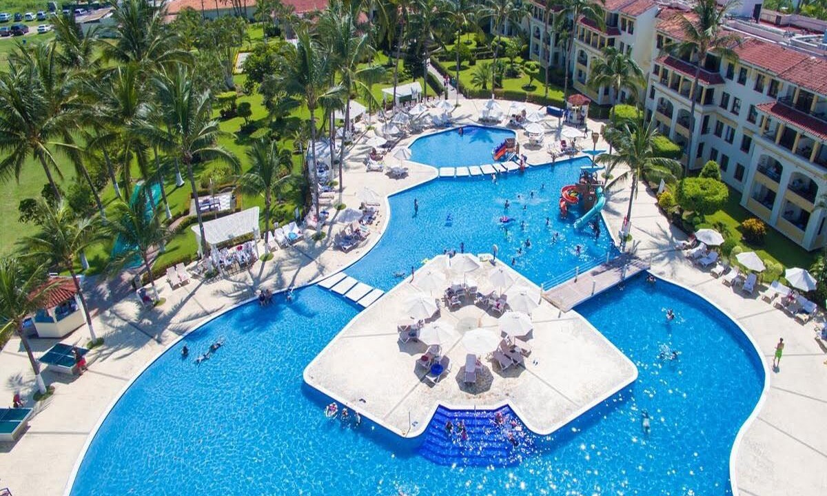 Photo of Outdoor in Flamingos