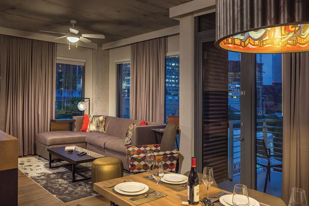 Photo of Livingroom in Civic District