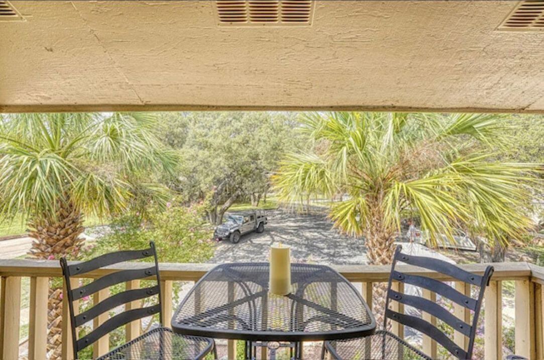 Photo of Patio Balcony in Horseshoe Bay