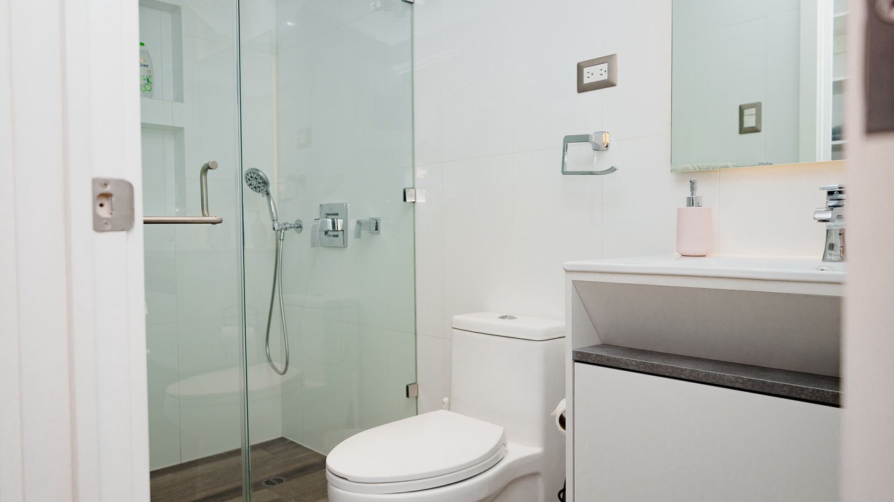 Photo of Bathroom in Zona 9