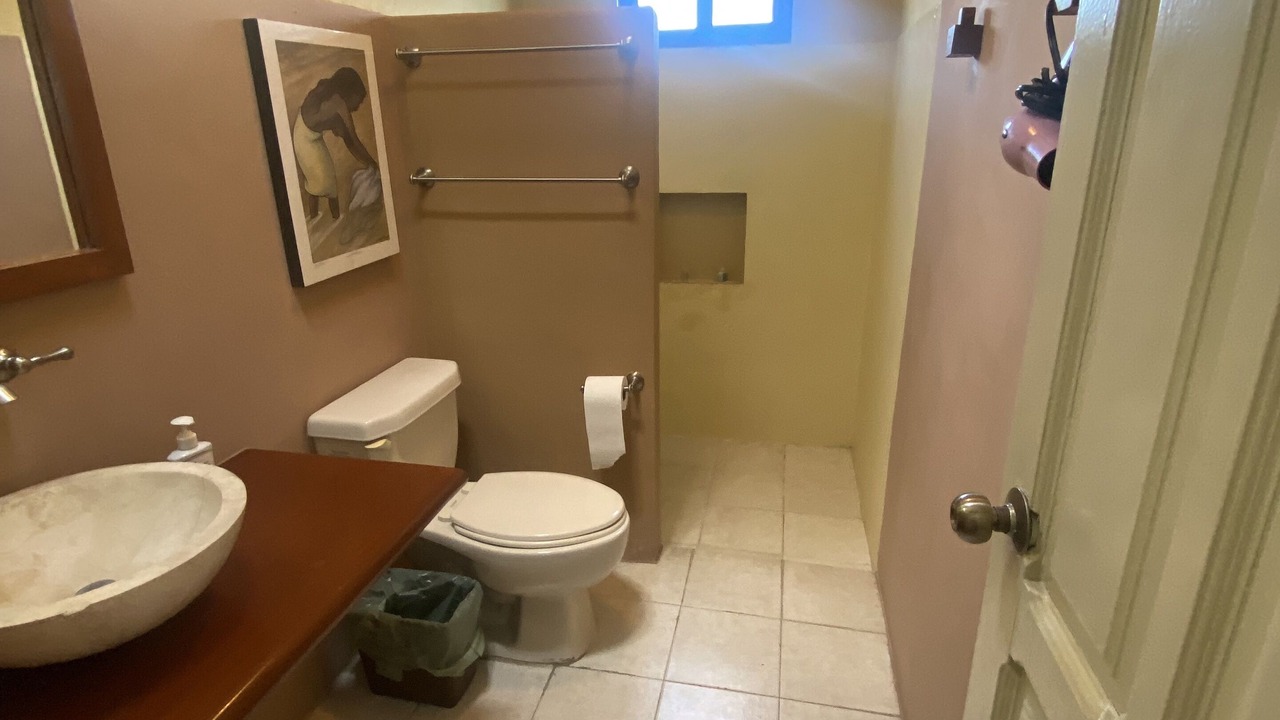 Photo of Bathroom in Zona Paseo Montejo