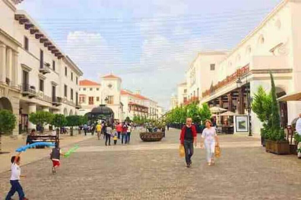 Photo of Outdoor in Zona 16