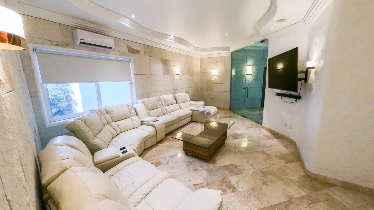 Photo of Livingroom in Lomas de Cuernavaca