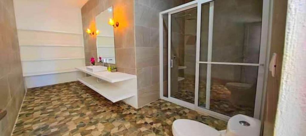 Photo of Bathroom in Monterrico