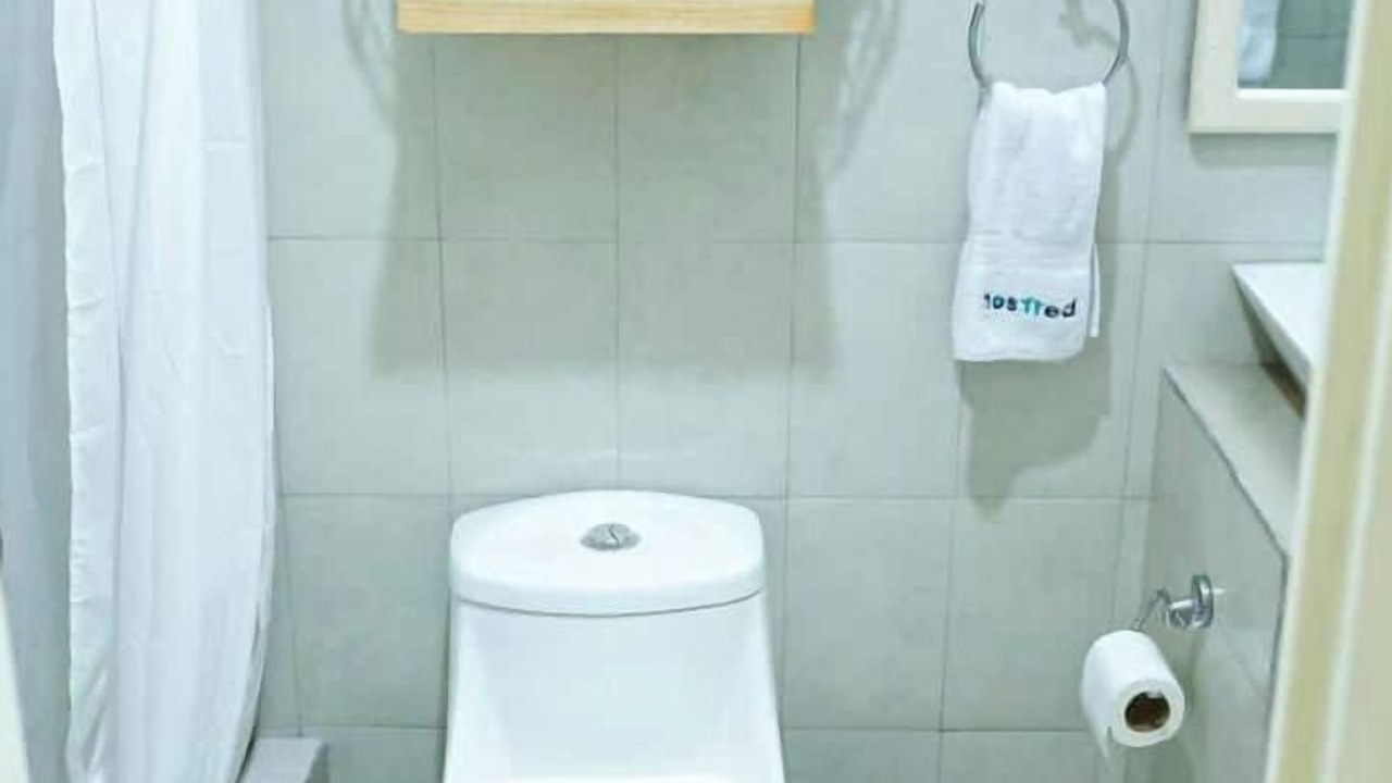 Photo of Bathroom in Flores