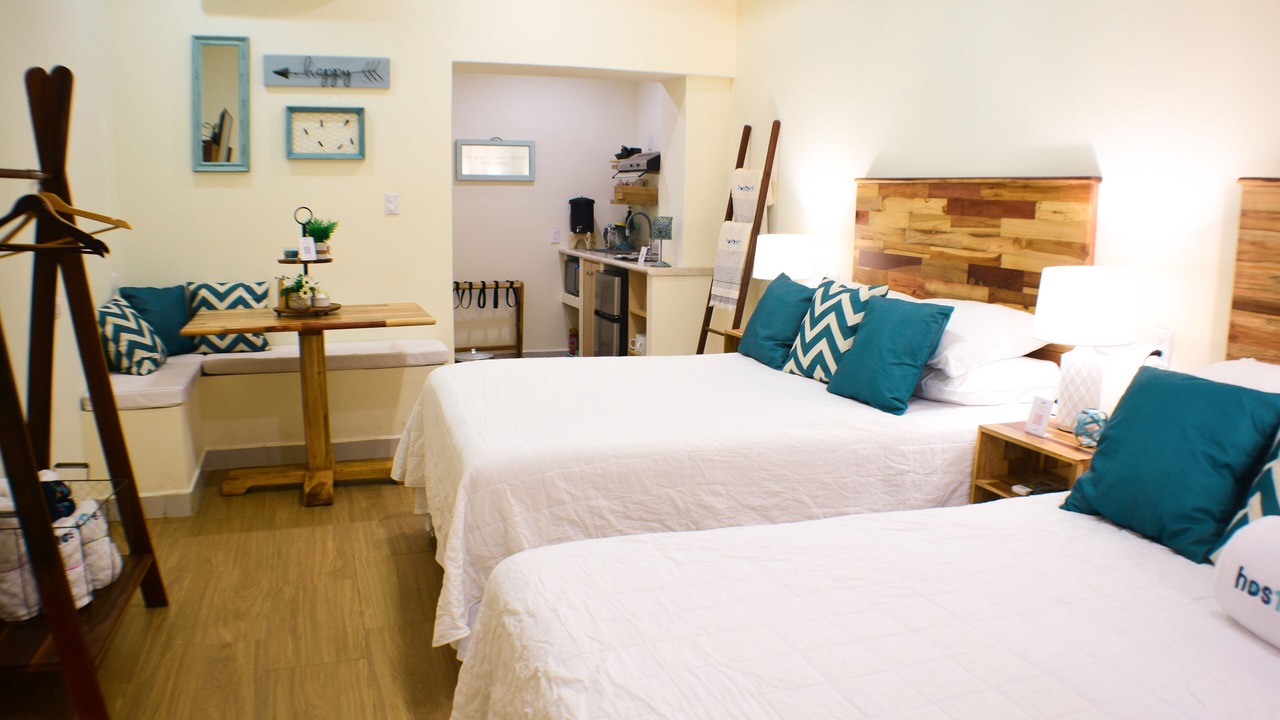 Photo of Bedroom in Flores