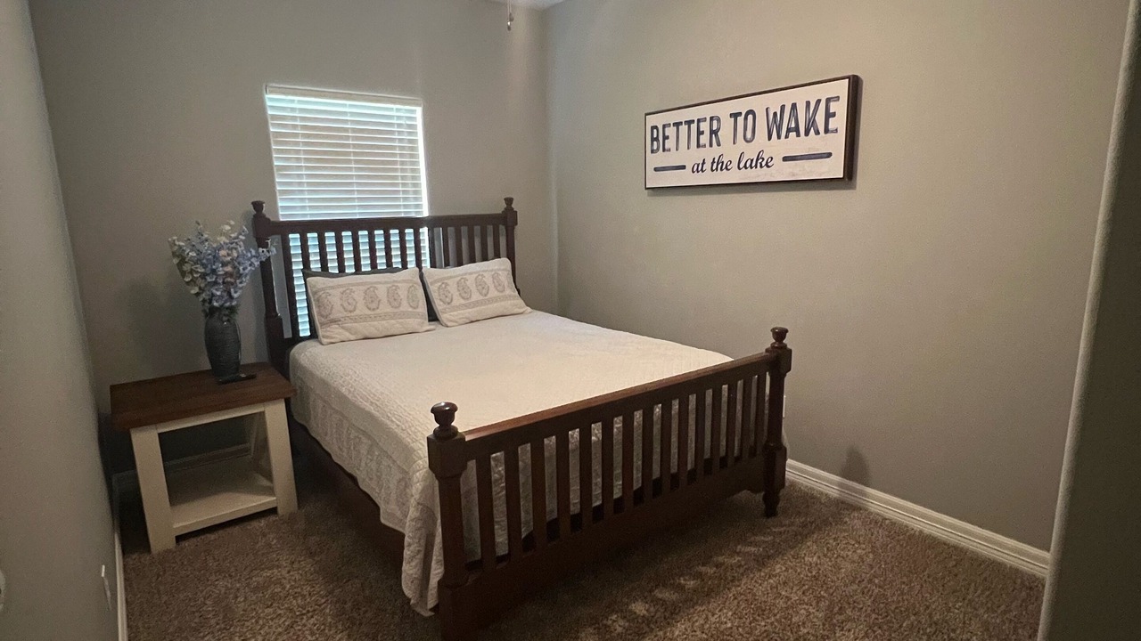 Photo of Bedroom in Brookeland