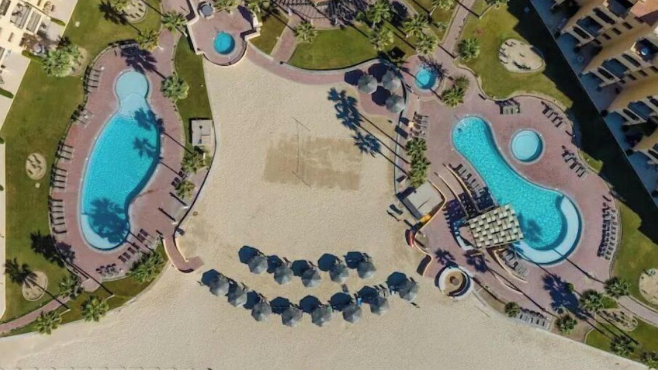 Photo of Others in Sandy Beach