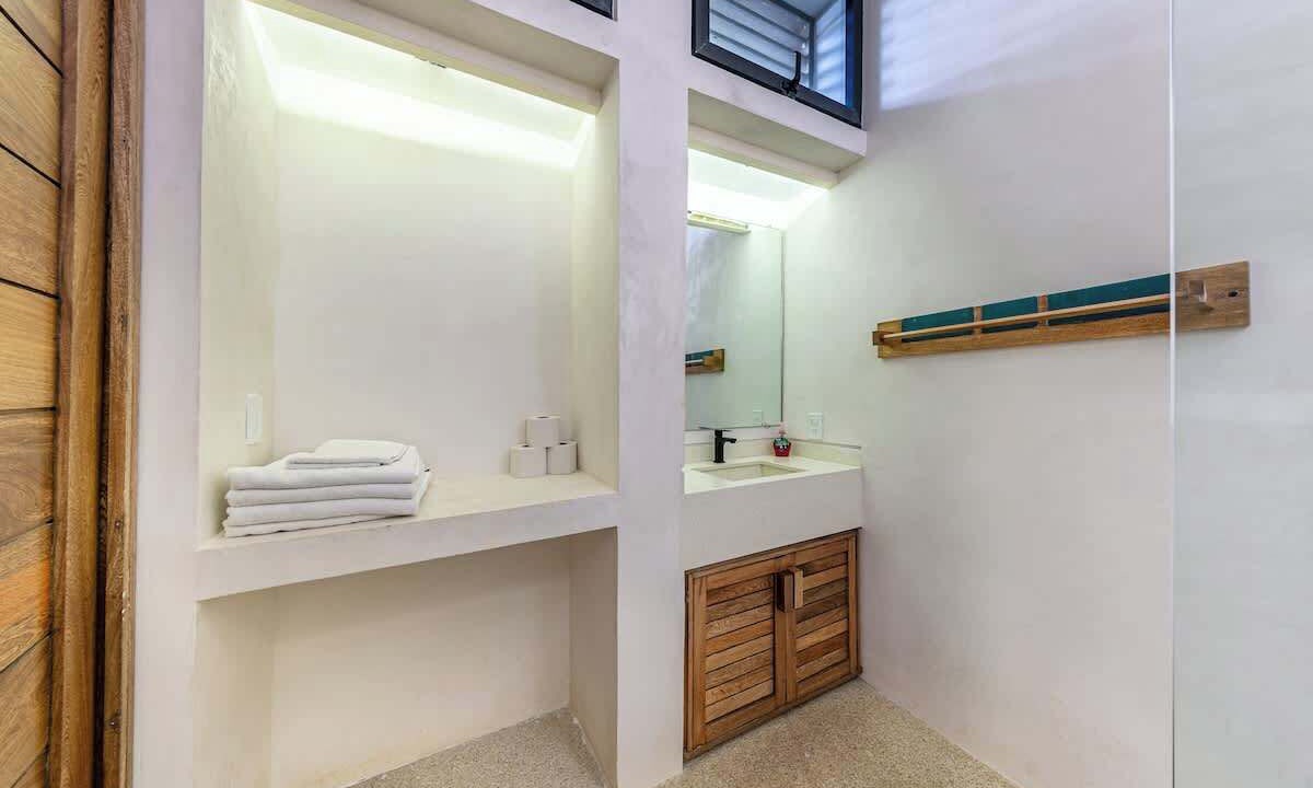 Photo of Bathroom in El Faro