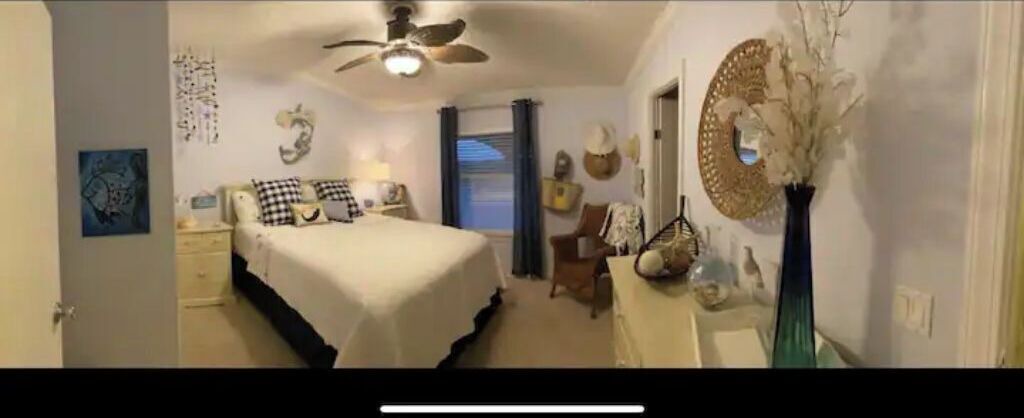 Photo of Bedroom in Port Bolivar
