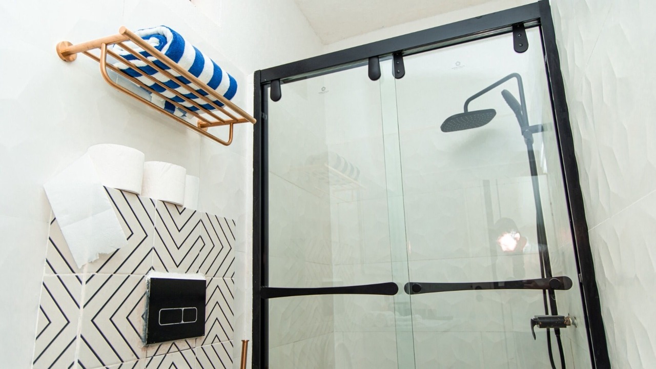 Photo of Bathroom in San Pedro La Laguna