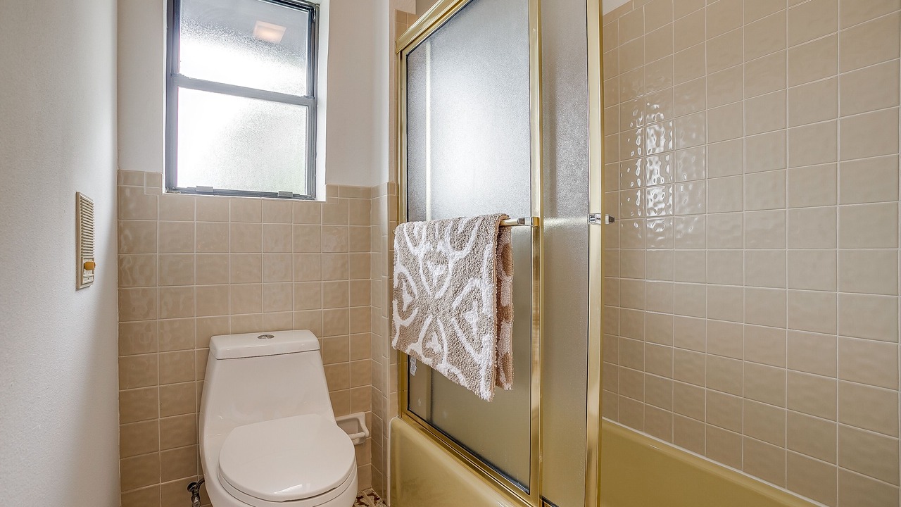 Photo of Bathroom in Granbury