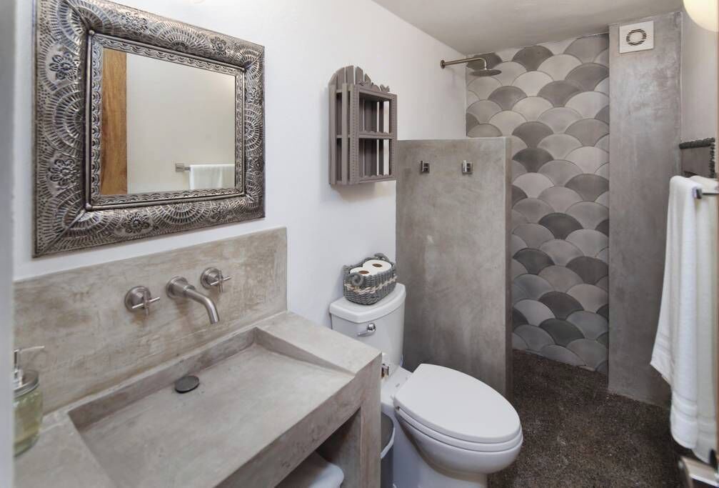 Photo of Bathroom in North End