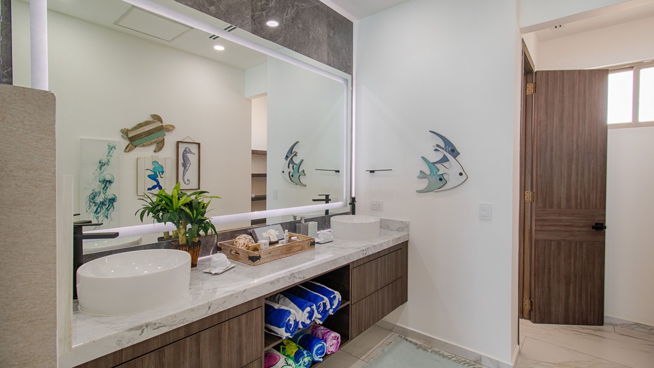 Photo of Bathroom in Sandy Beach