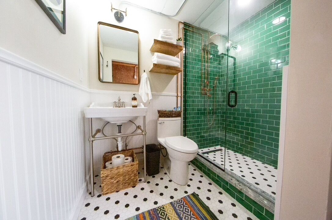 Photo of Bathroom in Canyon