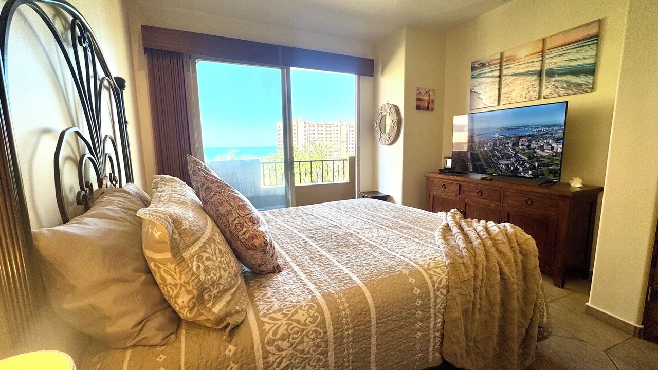 Photo of Patio Balcony in Sandy Beach