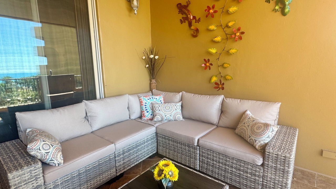 Photo of Livingroom in Sandy Beach