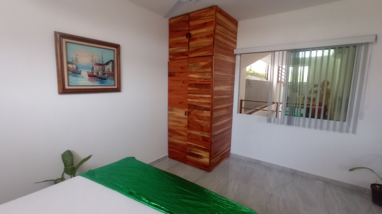 Photo of Bedroom in R