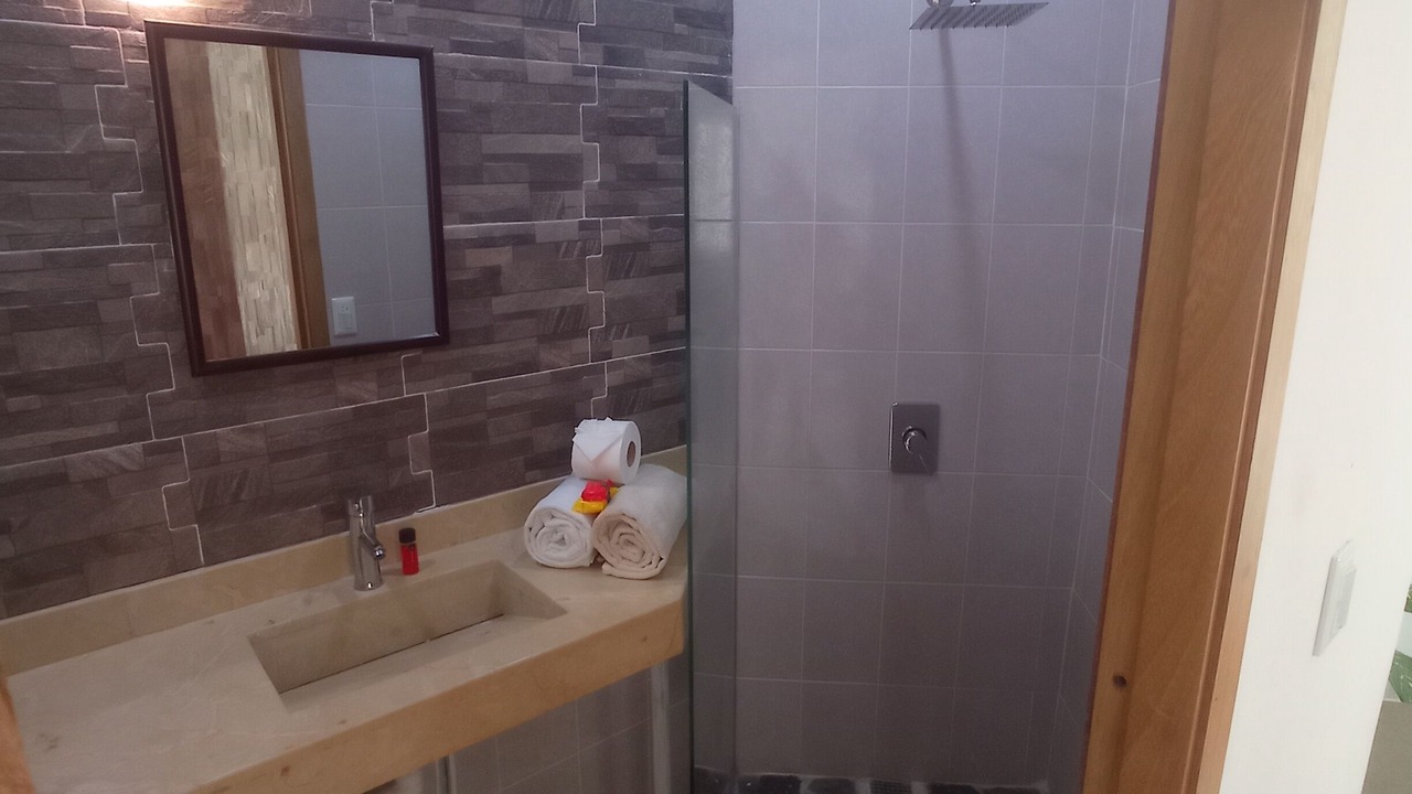 Photo of Bathroom in R