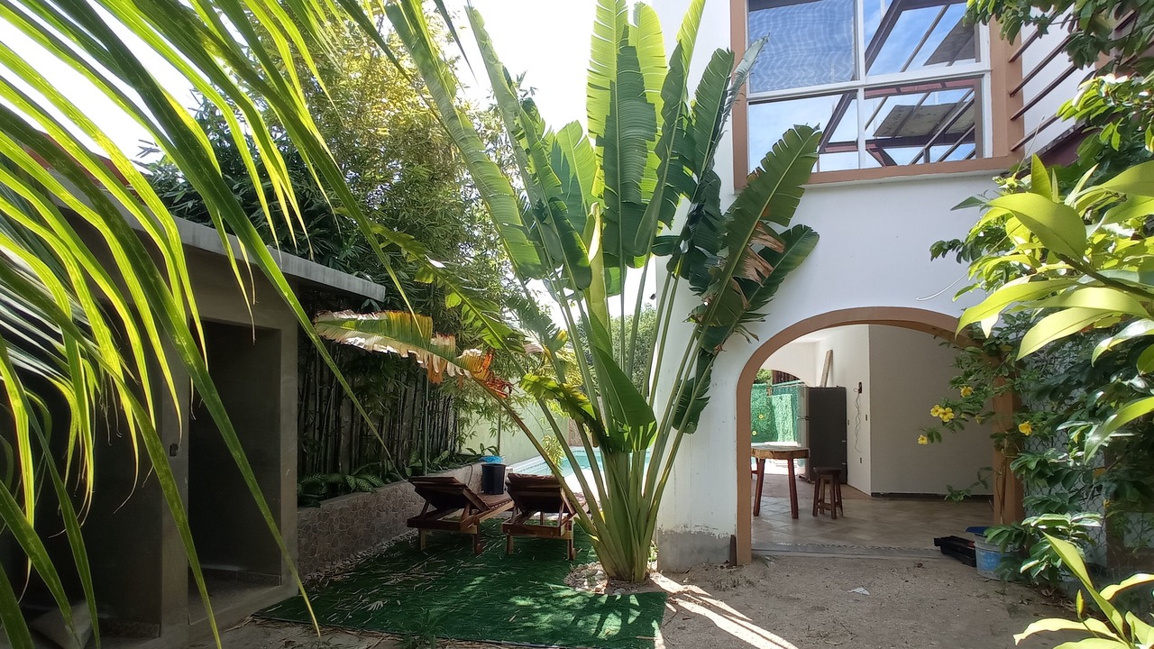 Photo of Patio Balcony in R