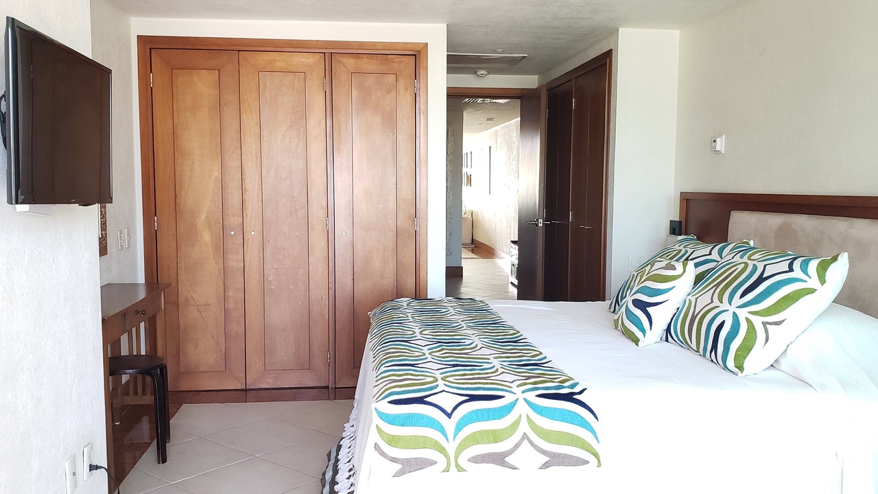 Photo of Bedroom in South Hotel Zone