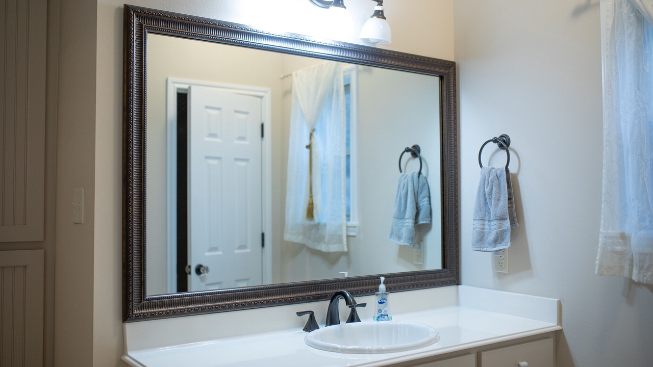 Photo of Bathroom in Brookeland