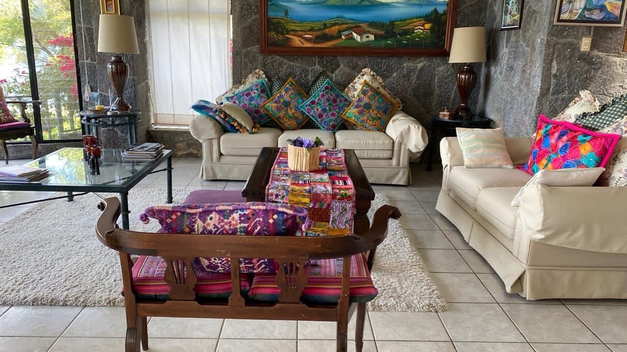 Photo of Livingroom in San Lucas Toliman