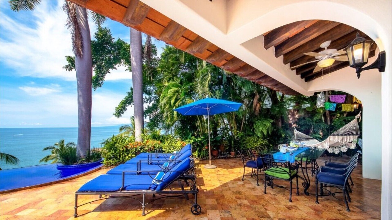 Photo of Outdoor in South Shore Hotel Area