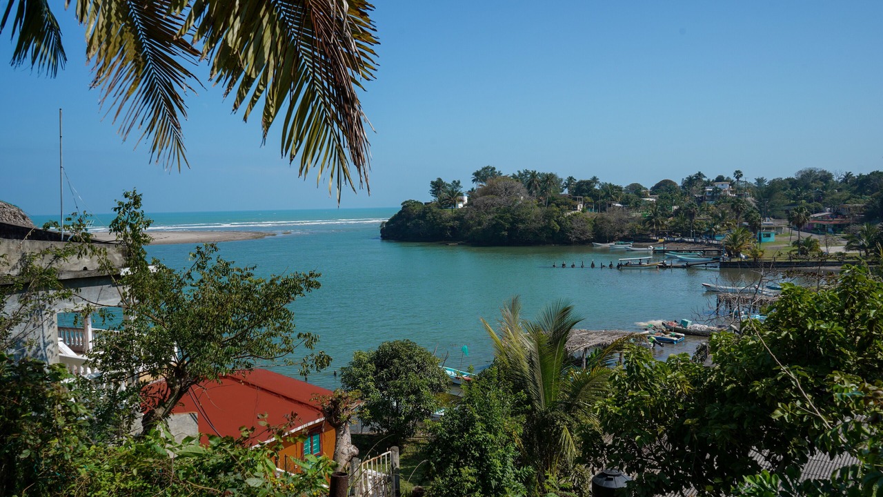 Photo of Others in Barra de Cazones