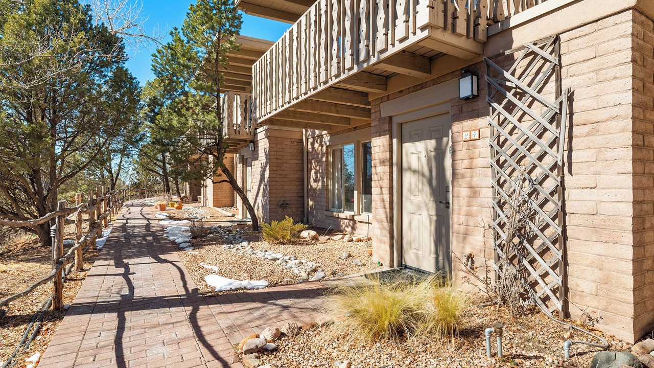 Photo of Patio Balcony in Northeast Santa Fe