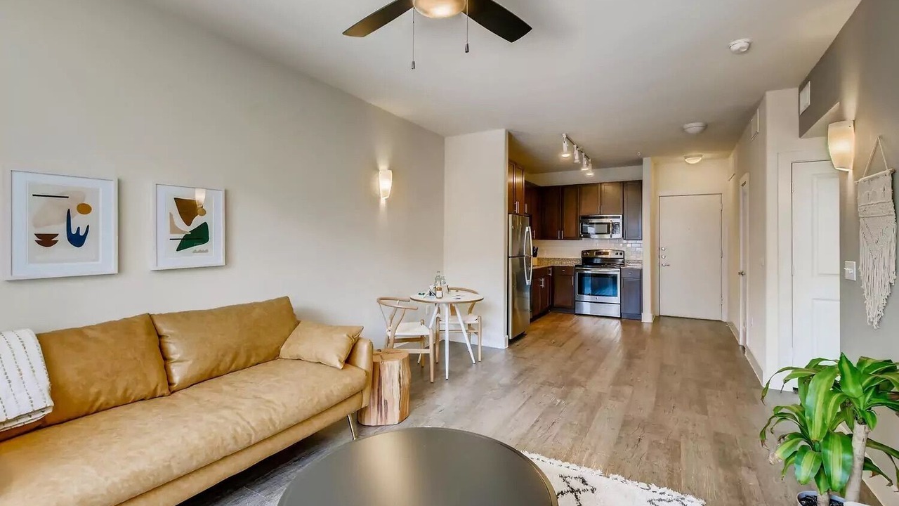 Photo of Livingroom in North Burnet