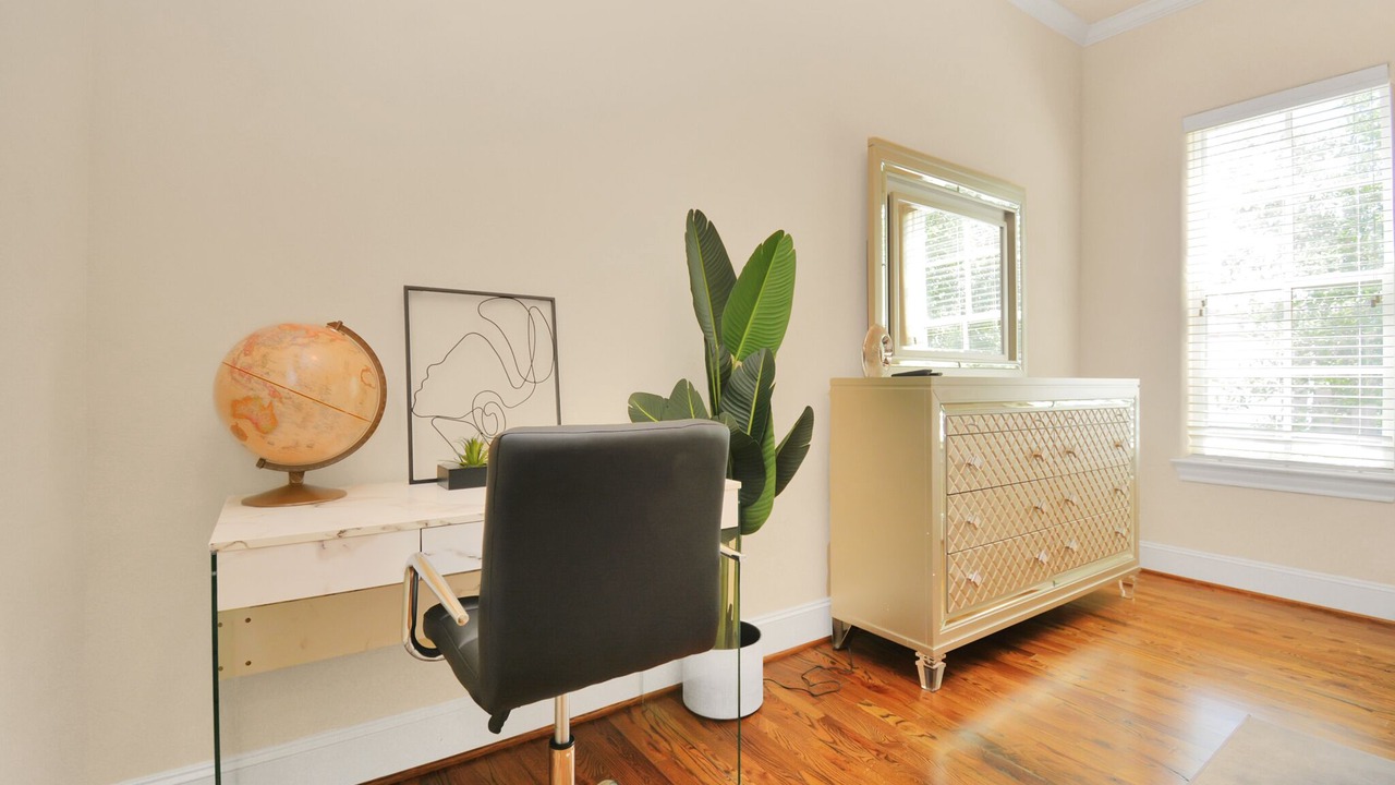 Photo of Bedroom in Spring Branch Central