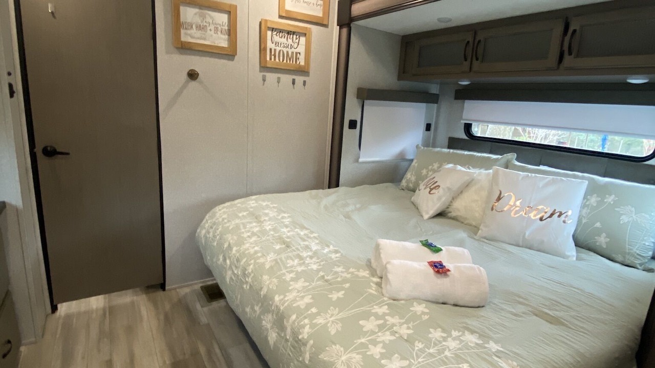 Photo of Bedroom in Willis