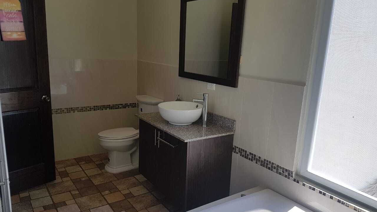 Photo of Bathroom in Monterrico