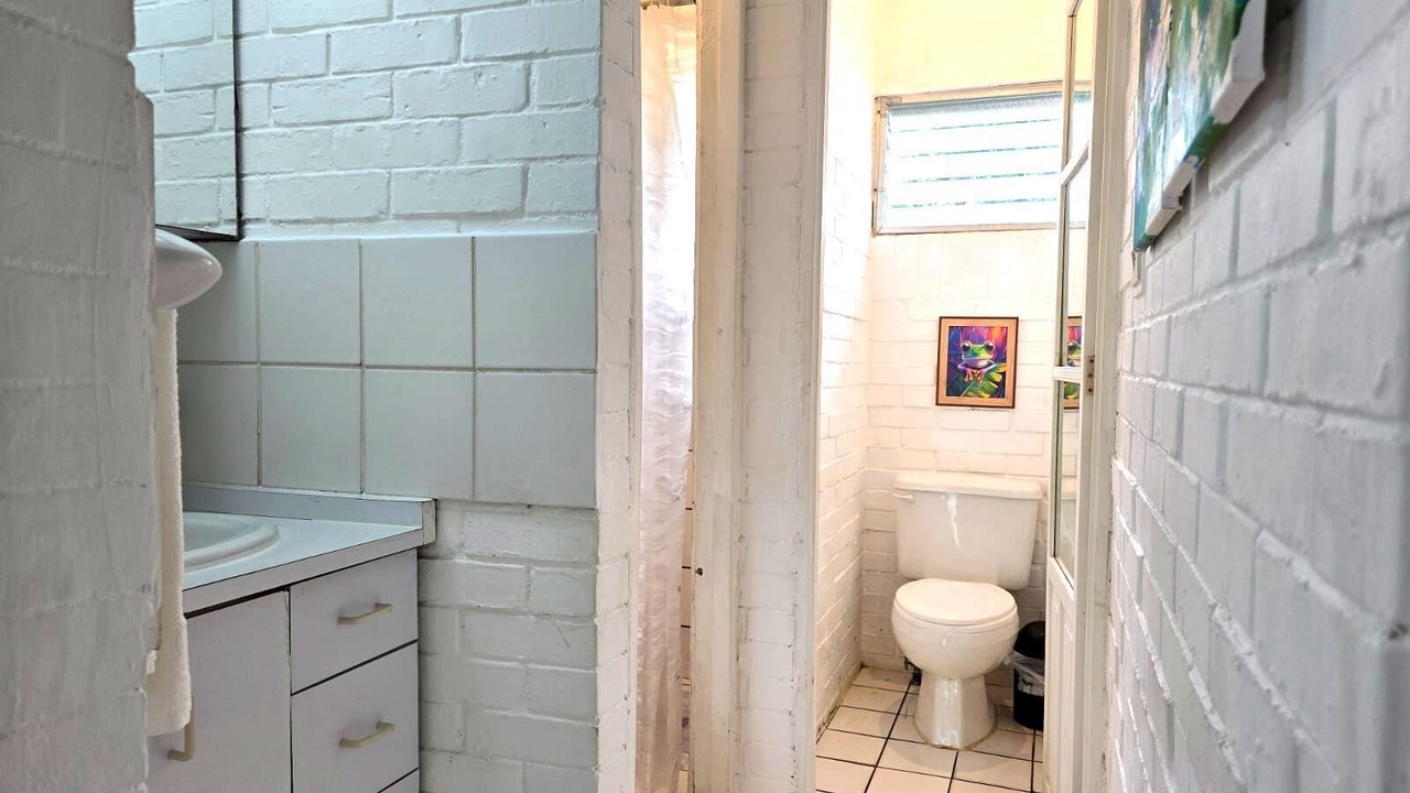 Photo of Bathroom in Puerto Barrios