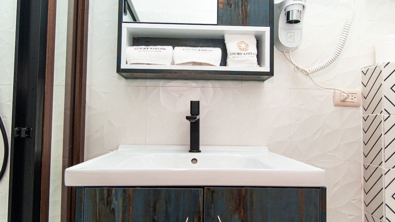 Photo of Bathroom in San Pedro La Laguna