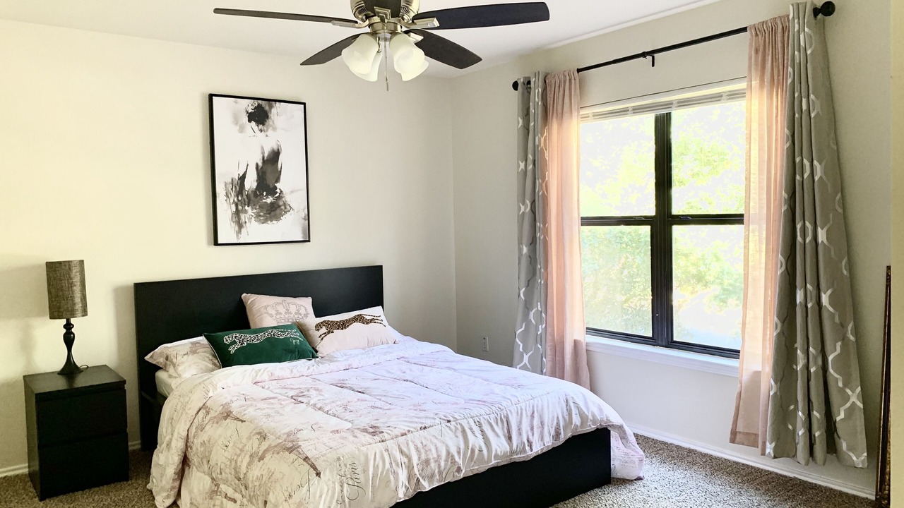 Photo of Bedroom in Chandler Creek